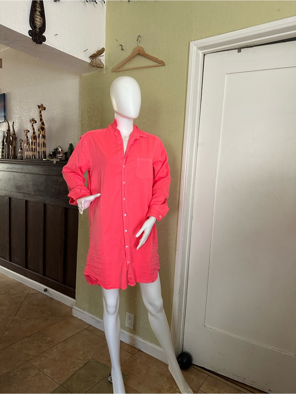 Frank & Eileen Coral-Pink Shirt Dress like new never worn.
